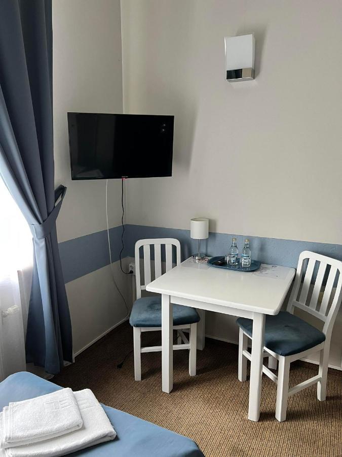 Hotel Park Opoczno Luaran gambar